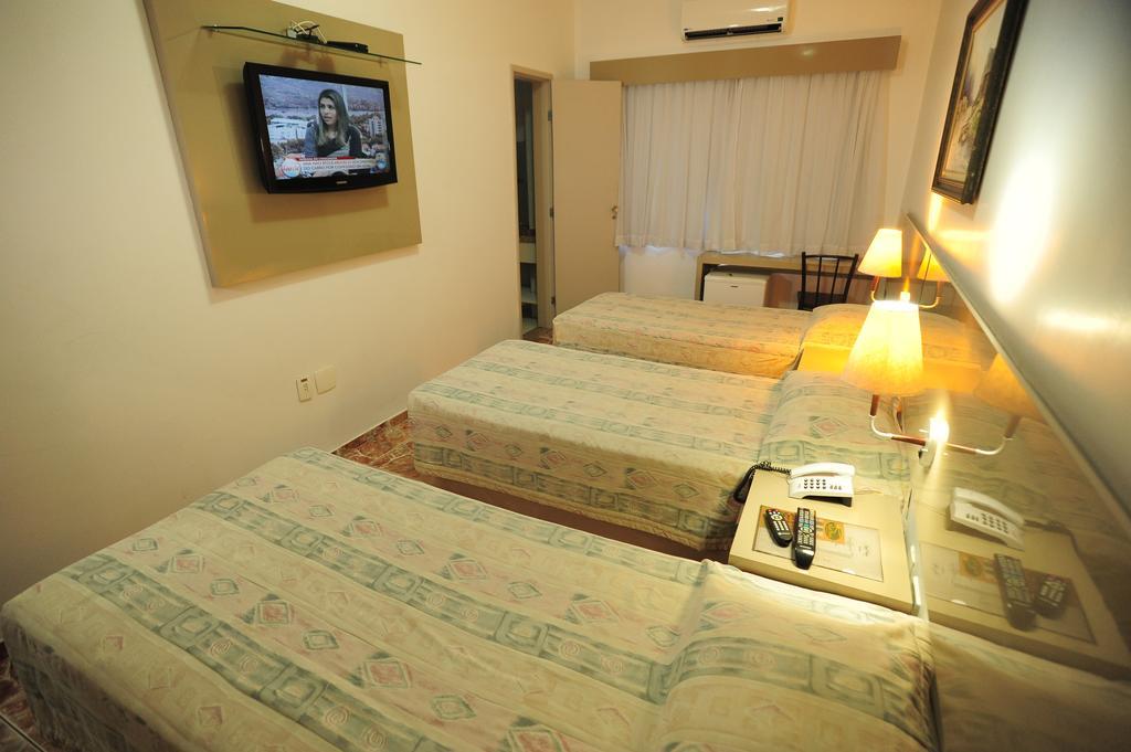 פורטאלזה Ideal Praia Hotel חדר תמונה
