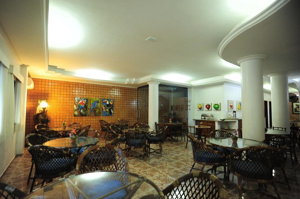 פורטאלזה Ideal Praia Hotel מראה חיצוני תמונה