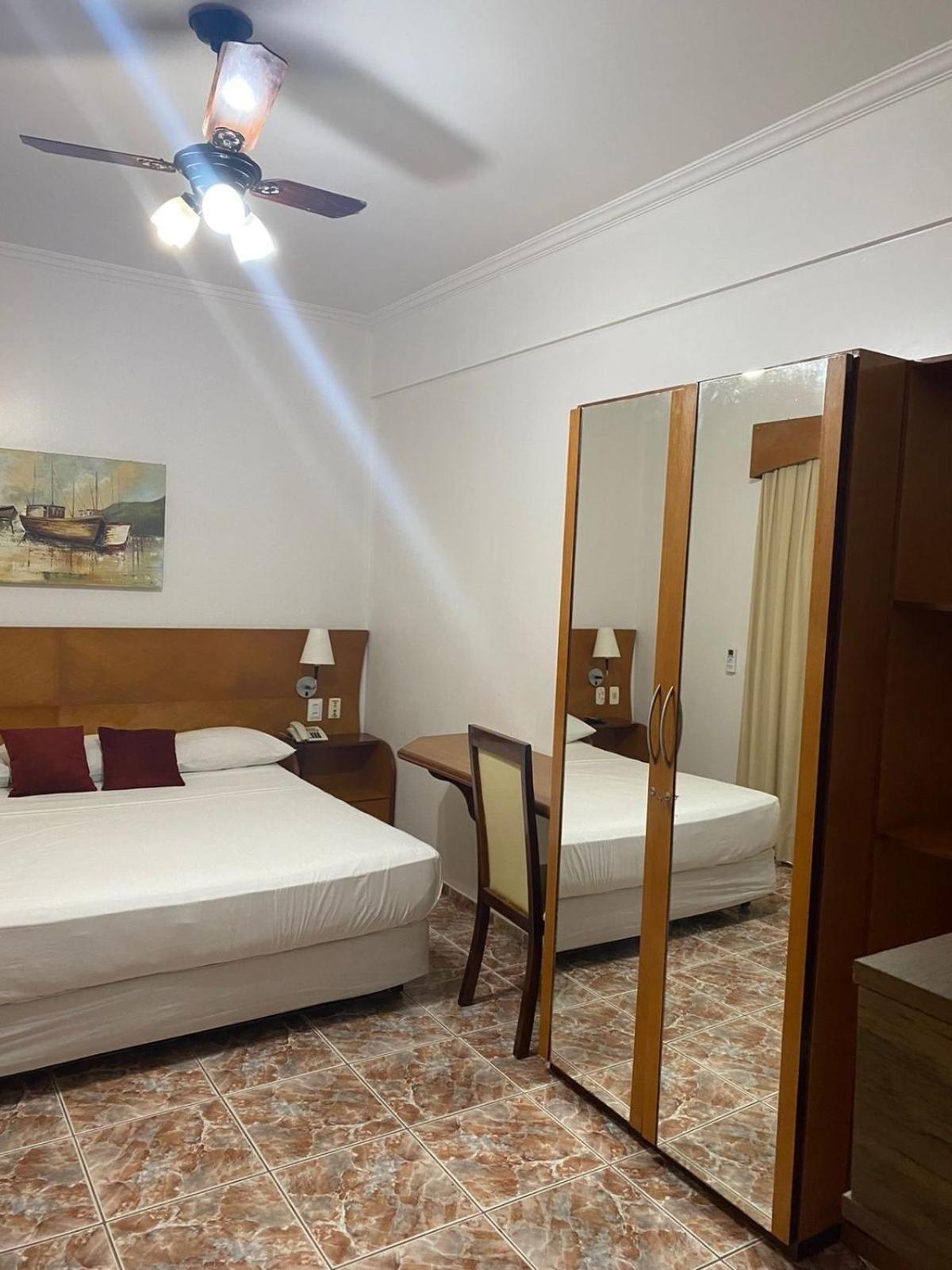 פורטאלזה Ideal Praia Hotel מראה חיצוני תמונה