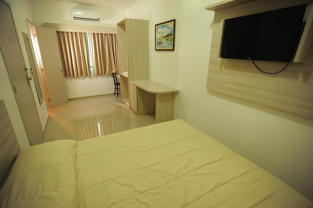 פורטאלזה Ideal Praia Hotel מראה חיצוני תמונה