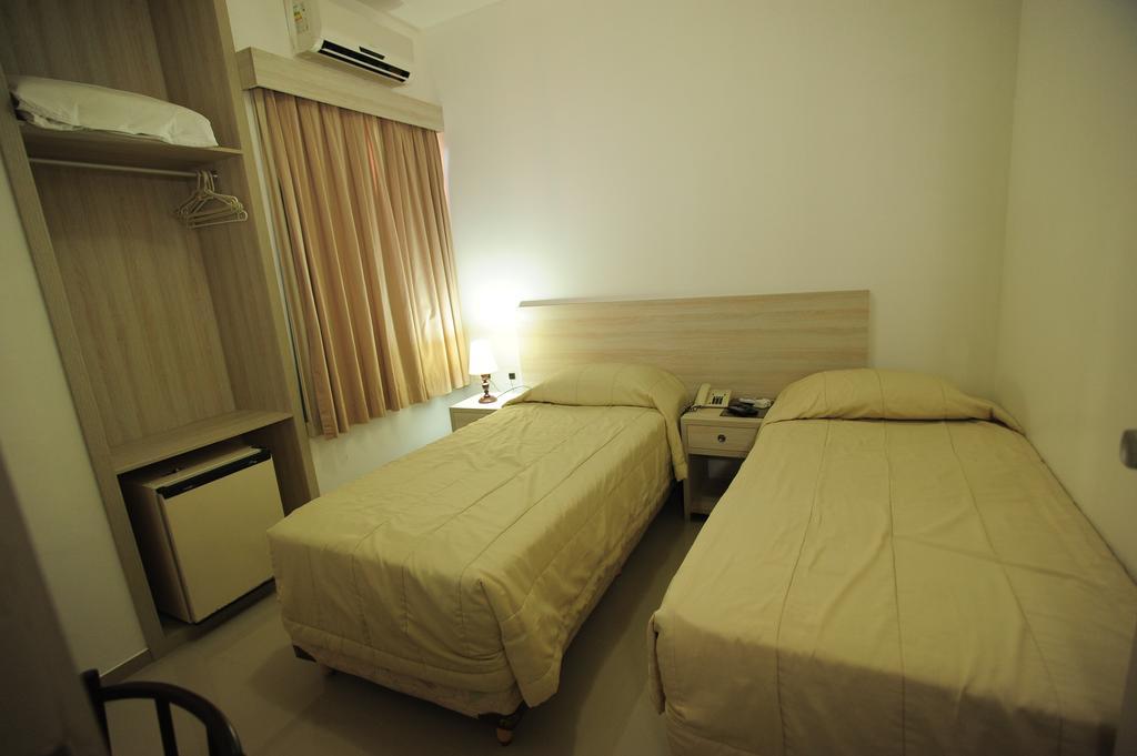 פורטאלזה Ideal Praia Hotel חדר תמונה
